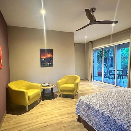 Ti Kaz Bois Do Hotel Saint Pierre Bagian luar foto